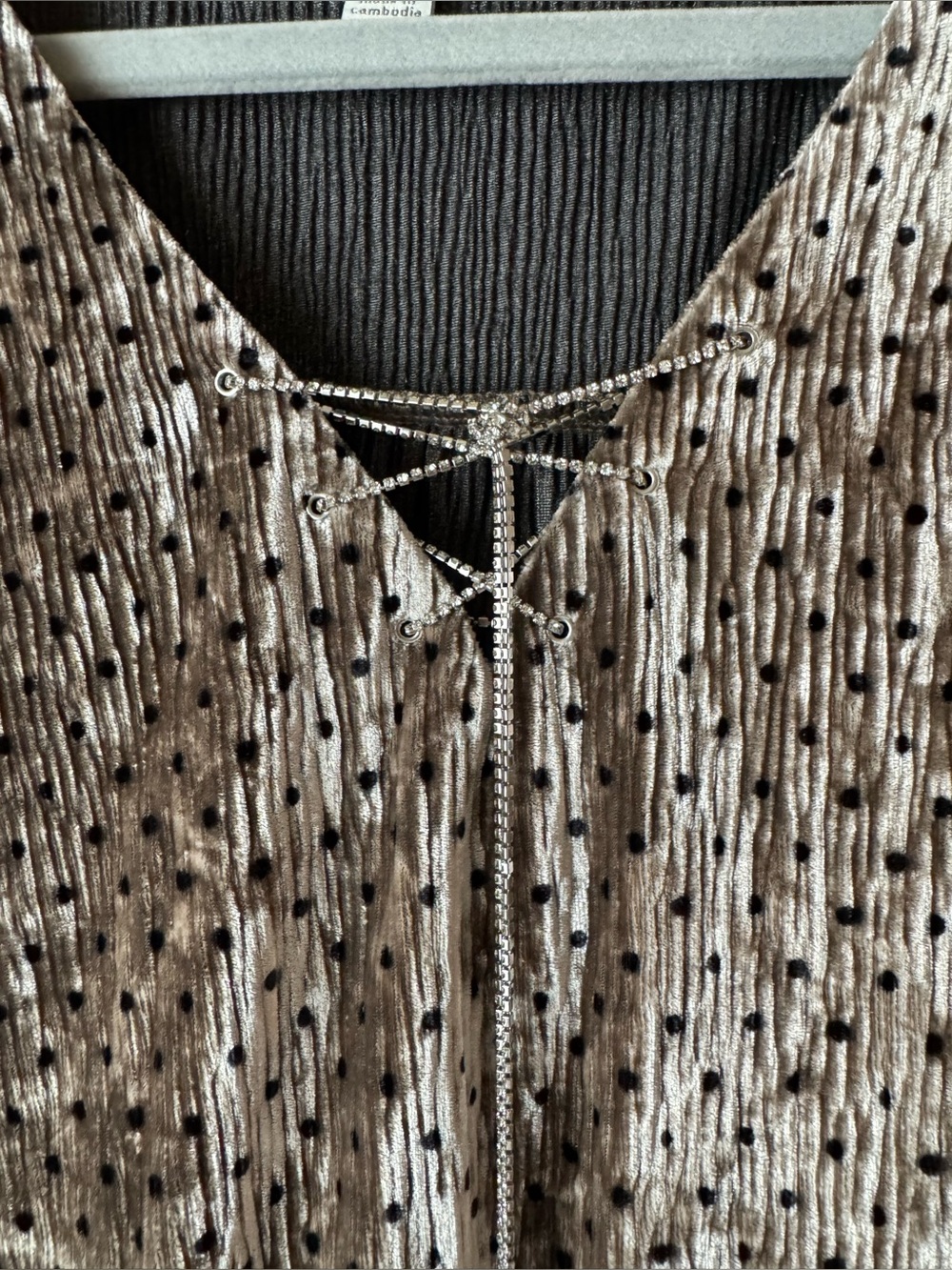 Cato Collection XL Velvet Polka Dot Rhinestone Bell Sleeve Top - Picture 4 of 8